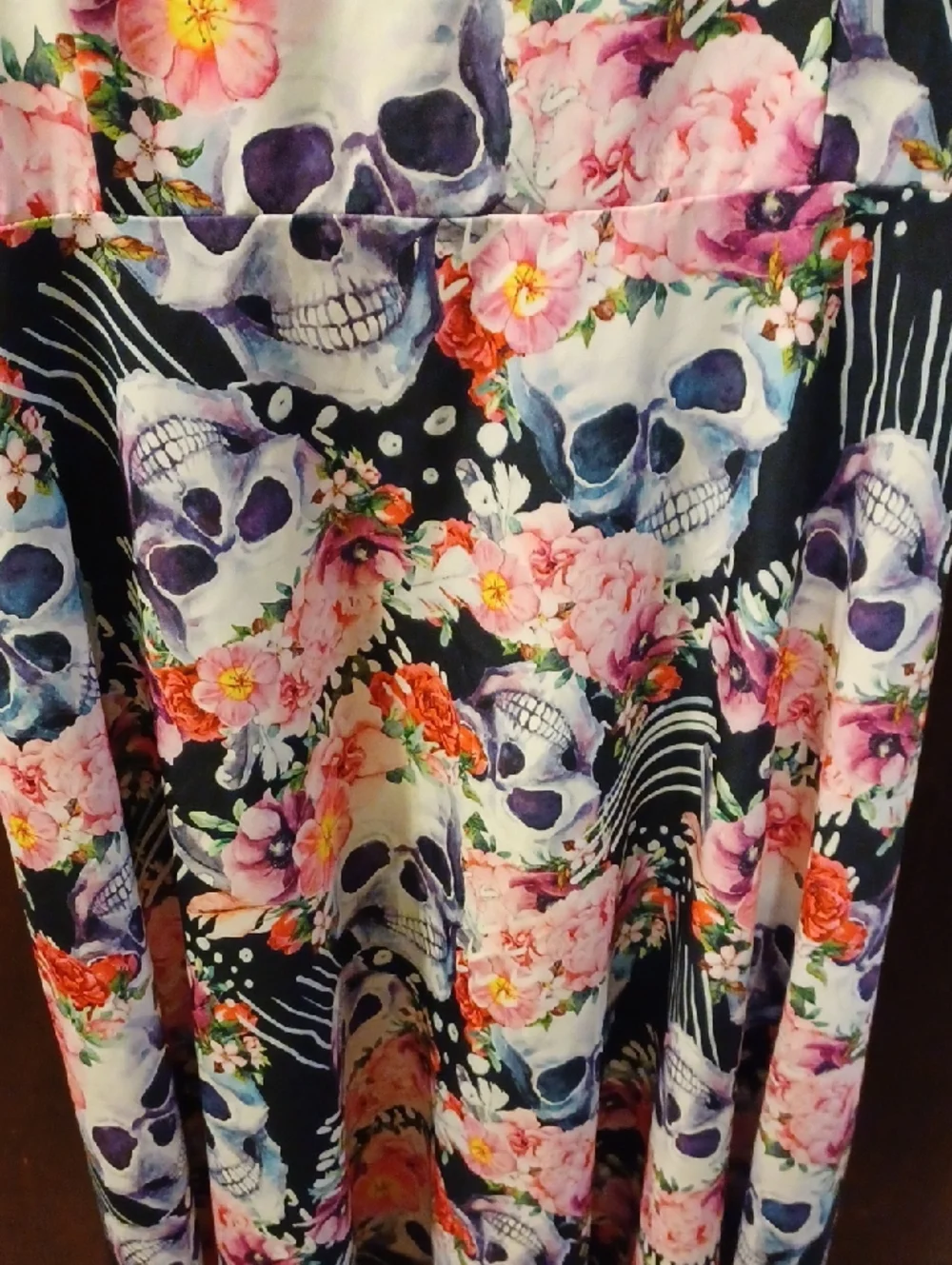 Floral Skull Fit-and-Flare Dress in Black with Pink & Blue Flowers Size XXL - Picture 7 of 14